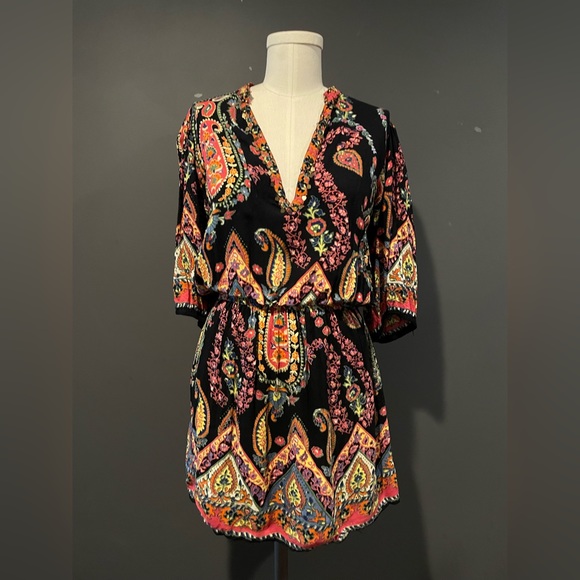 Angie Dresses & Skirts - Flower mini dress